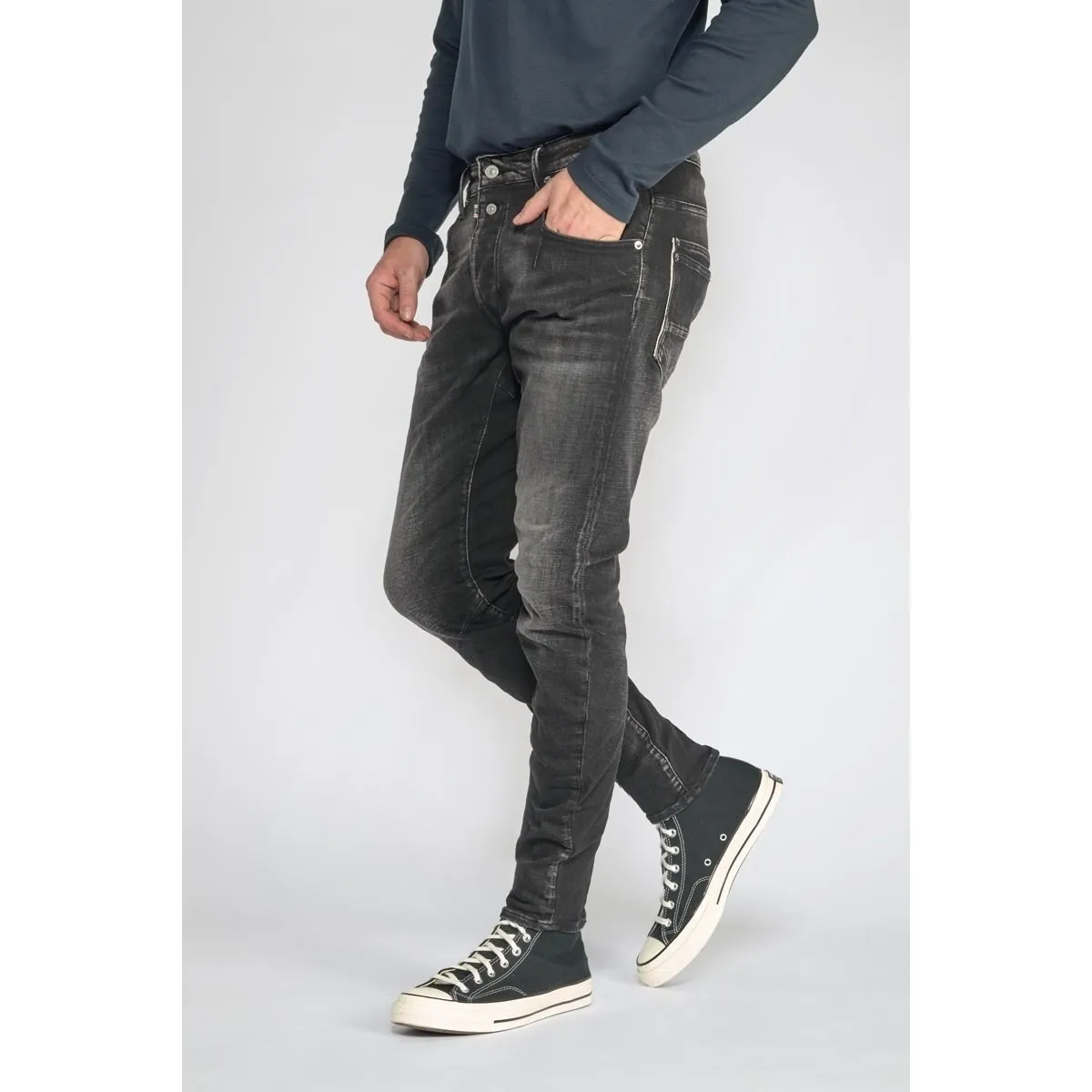 Jeans tapered , lengte 34