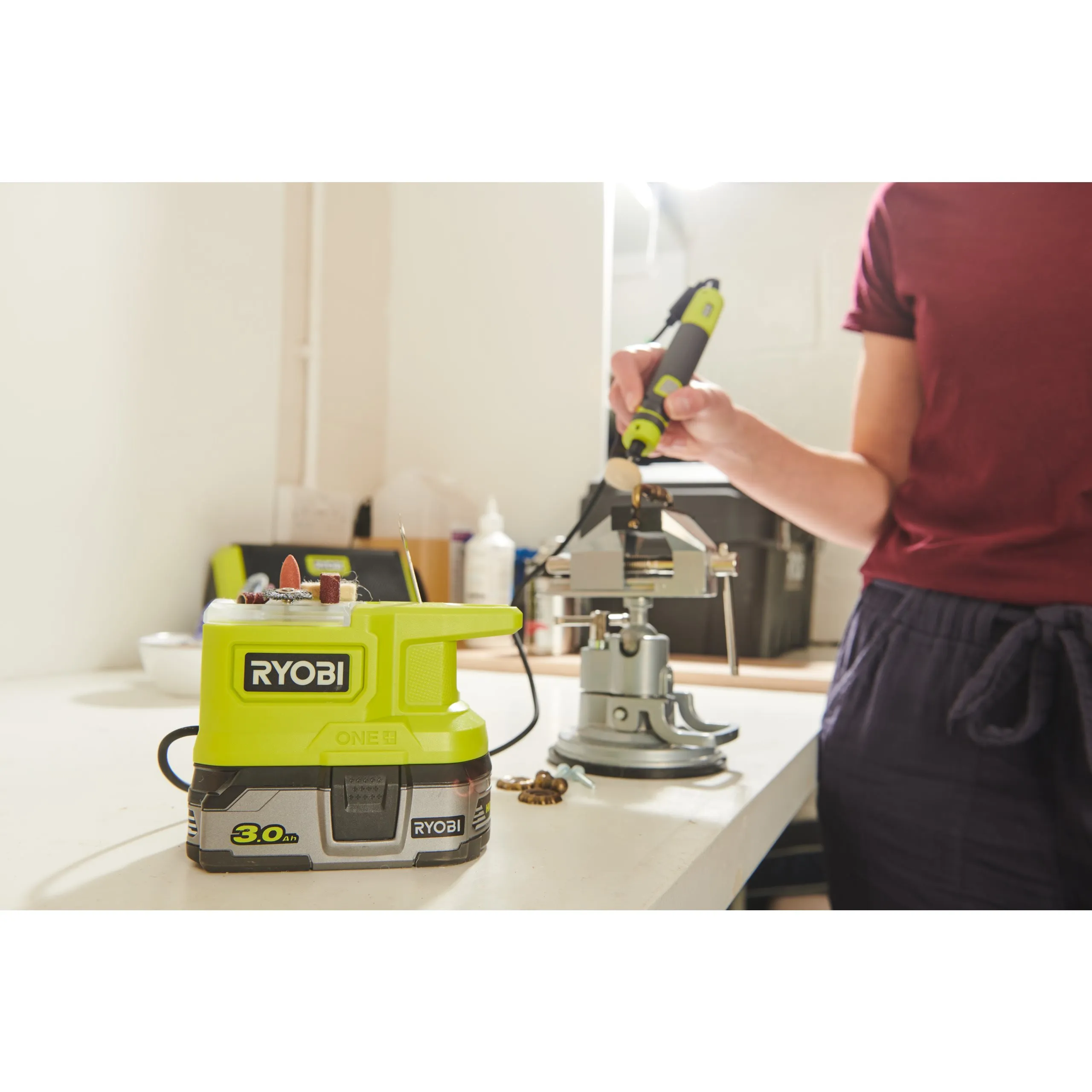 ONE+ 18V Accu Rotatietool (excl. accu)