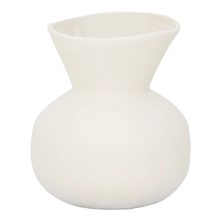 Vase Saga